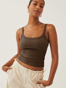 Débardeur côtelé personnalisé pour femme, style camisole courte, décontracté d'été, avec logo sérigraphié - Product Image 3
