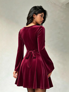 New European and American U-neck Velvet Dress with Women's Back Straightening, Waist cinching, Slimming and Trumpet Sleeves - Product Image 4