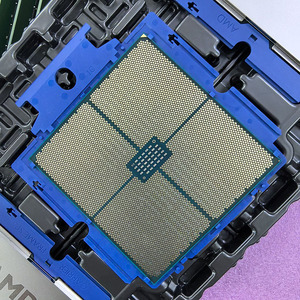 Processeur AMD série 9005 9565 72 cœurs/144 threads pour HPC, densité VM, calcul en nuage, entreprise, CAE, CFD, serveur d'analyse - Product Image 2