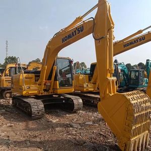 รถขุดไฮดรอลิก Komatsu PC 110 สภาพดี รุ่นใหม่มาแรง รถขุดมือสอง PC110 มีสินค้าในสต็อก - Product Image 1