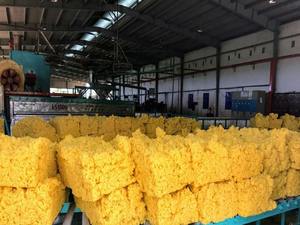 Vietnam SVR 3L Personnalisable En Caoutchouc Standard Gomme Matière Première Prix Bas En Gros avec Service De Traitement De Coupe - Product Image 2