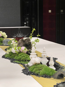 ต้นไม้เทียมสำหรับห้องประชุมดอกไม้ยาวสีเขียวประดับด้วยต้นสน - Product Image 5