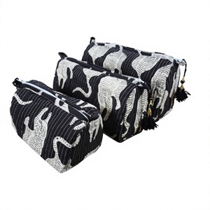 Large Capacity Durable Leopard Women Cosmetics Storage Bag Zipper Closure Fashionable Practical Cotton <b>Case</b> Travel <b>Makeup</b> - Product Image 1