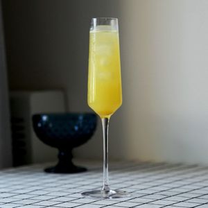 Flûte de Champagne en <span class=keywords><strong>Cristal</strong></span> de verre de tulipe élégante de haute qualité Offre Spéciale faite à la main - Product Image 2