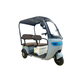 Tricycle électrique 2 places avec auvent rouge, carrosserie ouverte, trike pour passagers - Product Image 4