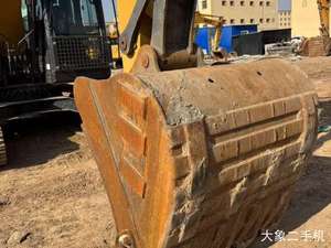 Excavadora de cadenas XCMG XE150D de 15 toneladas de alta eficiencia para construcción y obras viales - Product Image 5