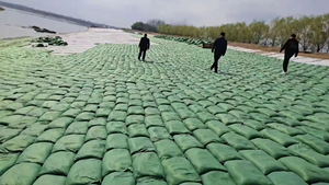 Sac de sable en géotextile sacs en tissu géotextile utilisés dans le projet de protection des berges de rivière - Product Image 3