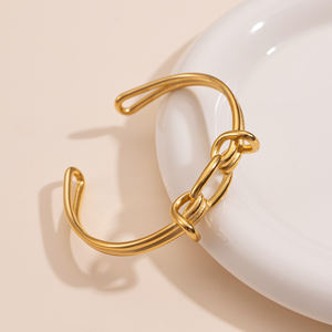 Brazalete Minimalista de Doble Nudo Chapado en Oro de 18K, Joyería Impermeable para Mujer, Pulseras de Cadena Apilables de Acero Inoxidable - Product Image 5