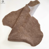 Peau de mouton bouclée australienne hiver cheveux courts laine doux motif brut fourrure d'animal pour vêtements vêtements