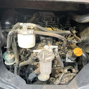 Presque neuf, économique en carburant, peu coûteux, mini-excavateur sur chenilles Komatsu PC35 d'occasion de 3 tonnes pour usage agricole et domestique - Product Image 4