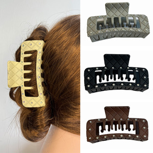 Pinza de pelo elegante con diamantes de imitación, rejilla de diamantes de moda, pinza de tiburón grande cuadrada fuerte de doble capa - Product Image 1