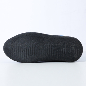 Zapatos <span class=keywords><strong>de</strong></span> lluvia <span class=keywords><strong>de</strong></span> neopreno unisex <span class=keywords><strong>para</strong></span> lavado <span class=keywords><strong>de</strong></span> coches, uso en el jardín, botas <span class=keywords><strong>de</strong></span> punta redonda impermeables con plantilla <span class=keywords><strong>de</strong></span> goma <span class=keywords><strong>para</strong></span> hombres y mujeres - Product Image 6