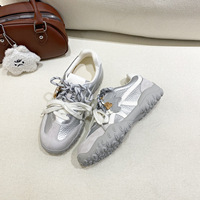 Chaussures de sport respirantes pour l'été 2023 - Chaussures décontractées pour femmes - Nouveau design de chaussures pour femmes - Chaussures de sport en cuir pour femmes