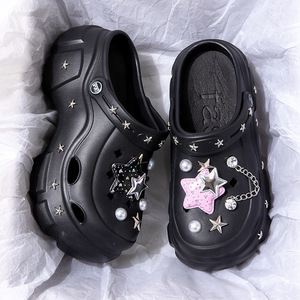 Sabots plateforme blancs avec étoiles, perles et chaînes décoratives, chaussures de plage tendance pour femmes, été, semelle épaisse, style <span class=keywords><strong>Crocs</strong></span> - Product Image 2