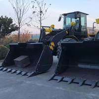 Chargeuse sur pneus multifonction XC958 avec plusieurs accessoires optionnels pour la rénovation des terres agricoles et les travaux de réparation des pentes