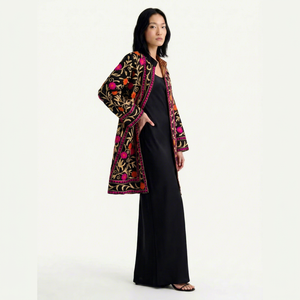 Veste longue en velours tissé noir de qualité supérieure, brodée d'un motif floral coloré, style bohème, manches longues, vêtement d'extérieur pour l'hiver - Product Image 1