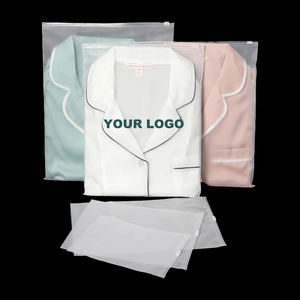 カスタム ロゴ 印刷 Tシャツ 下着 包装用 再封可能 マット フロスト ジップロック 衣類用プラスチック袋 カスタムビニール袋 - Product Image 4