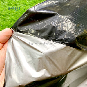 Película de Cobertura Biodegradable Plateada y Negra al por Mayor - Lámina Plástica de Doble Color para Barrera Contra Malezas para Jardín y Granja - Product Image 1