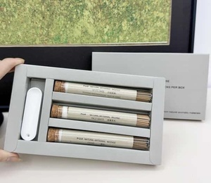 Bâtons d'encens Premium de <span class=keywords><strong>Sauge</strong></span> <span class=keywords><strong>Blanche</strong></span> <span class=keywords><strong>Sauvage</strong></span>, Cèdre et Palo Santo, Lot de 3 Tubes, Naturels, Roulés à la Main, pour Purification Spirituelle et Ambiance d'Automne à Domicile - Product Image 5
