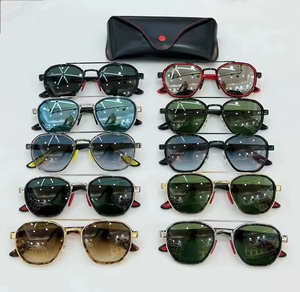 <span class=keywords><strong>Occhiali</strong></span> <span class=keywords><strong>da</strong></span> <span class=keywords><strong>sole</strong></span> <span class=keywords><strong>da</strong></span> <span class=keywords><strong>uomo</strong></span> di alta qualità con protezione UV, lenti TAC, <span class=keywords><strong>occhiali</strong></span> <span class=keywords><strong>sportivi</strong></span>, <span class=keywords><strong>occhiali</strong></span> <span class=keywords><strong>da</strong></span> <span class=keywords><strong>sole</strong></span> di lusso, alla moda, design italiano. - Product Image 4