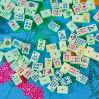 Tuiles de Mahjong Personnalisées Garden Glow Matcha Pearl Spring Lady 2026 Luxe 160 Tuiles en Acrylique Gravées sur Mesure Ensemble de Tuiles de Mahjong Américaines
