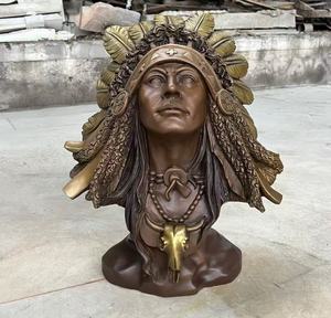 Statue e Banchi di Bronzo Personalizzati: Realizzazione su Base di Foto - Product Image 2