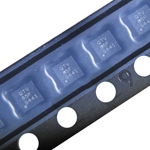 Composants électroniques IC, puce de régulateur de commutation VSON-8, sérigraphie QTV originale TPS62160DSGR - Product Image 1