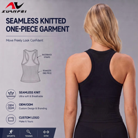 Nahtloses Damen-Fitness-Top, ärmellos, Racerback, Kompressionstanktop mit Brustpolstern, kurz geschnittenes Lauf-Tanktop