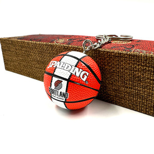 Bán Buôn Hot Bán Đội Bóng Rổ Keychain 3D Mini Siêu Sao Kobe James Cà Ri Cứng Durant Nhựa <span class=keywords><strong>NBA</strong></span> Bóng Rổ Keychain - Product Image 2