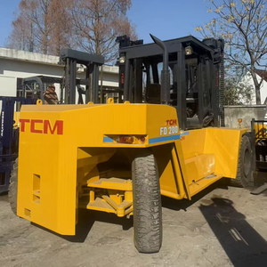 Chariot élévateur diesel Komatsu d'occasion d'origine japonaise 15/16/18/20/25/30 tonnes FD300 FD150 en bon état à vendre - Product Image 1