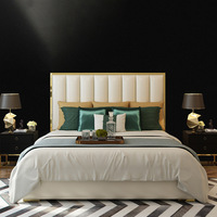 Ensemble de meubles de chambre à coucher en bois moderne, cadre de lit en cuir et tissu velours, lit king-size, lit de luxe avec cadre plaqué or, tête de lit