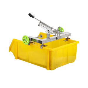 Machine manuelle à peler l'ananas avec panier, couteau à retirer les yeux et pince à yeux, couteau à découper l'ananas - Product Image 4