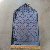 Großhandel einfaches Design Komfort muslimischen islamischen Gebets teppich geprägt 100% Polyester Flanell Sajadah Teppich