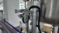 Machine de remplissage automatique à pompe à engrenages servo-électrique pour bouteilles, 2000 BPH, précision de 0,1 %