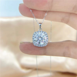 D-Farbe VVS1 Moissanit-Halskette S925 Sterling Silber Halo-Anhänger Diamanttester-geprüft GRA-zertifizierter Schmuck für Damen Großhandel - Product Image 2