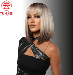 Perruque <span class=keywords><strong>courte</strong></span> et droite en fibre haute température <span class=keywords><strong>avec</strong></span> <span class=keywords><strong>frange</strong></span> pour cosplay gris pour femmes - Product Image 3