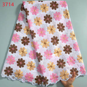 Tissu en dentelle 3D polyester de luxe africain, motif floral écologique de haute qualité, voile nigérian avec strass pour femmes, idéal pour les fêtes - Product Image 6