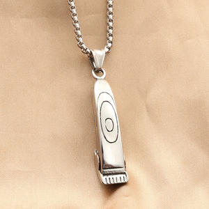 Collar con colgante de cortadora de pelo eléctrica de acero inoxidable yunique para hombre, diseño geométrico retro, joyería de moda - Product Image 1