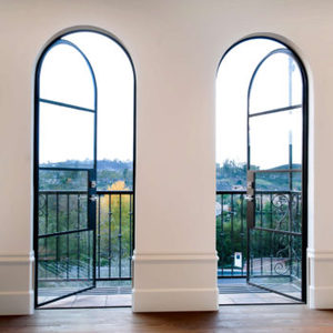 Kim loại hiện đại Thiết kế bên ngoài lớn cửa sổ kính đen cong sắt Swing cửa - Product Image 3