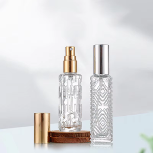 Wholesale 10ml 15ml Unique Transparent Empty <b>Glass</b> Roll <b>on</b> Bottles <b>Glass</b> Perfume Sspray Bottles - Product Image 5