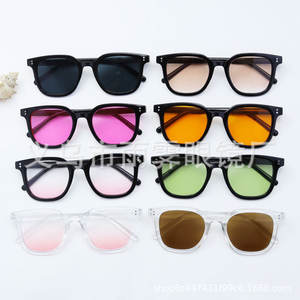 Lunettes de soleil Yiwu Lianmei, monture PC, verres noirs et roses, protection UV400, unisexe, type 3, protection solaire - Product Image 2