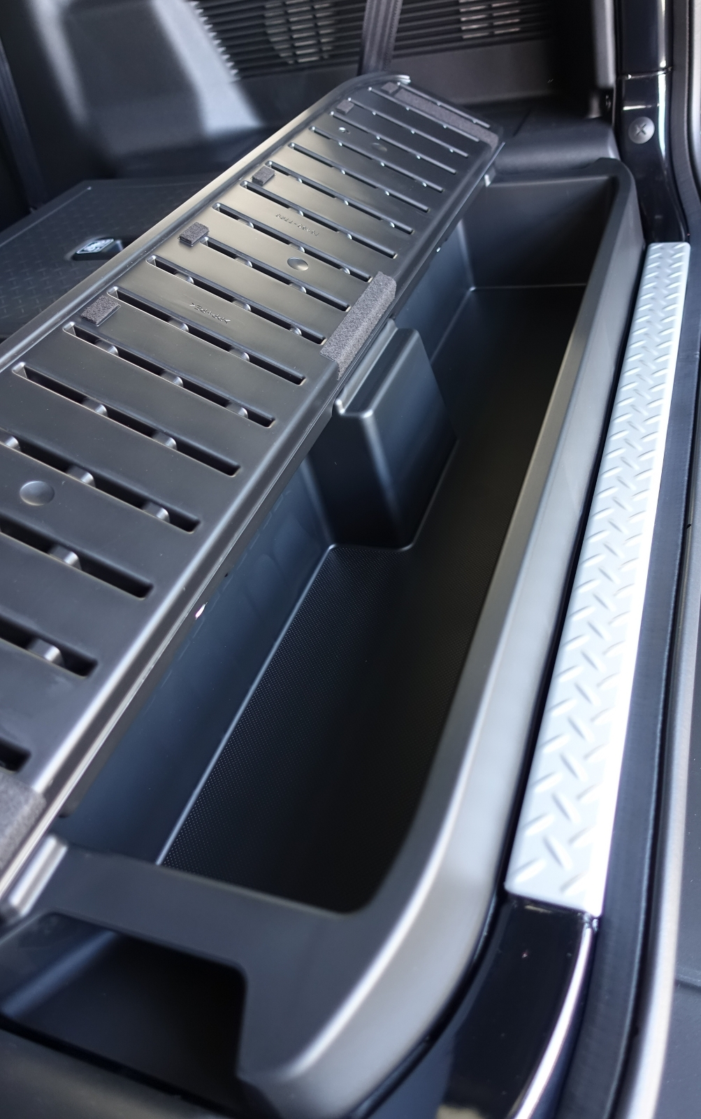 Rangement Voiture Jimny Jb23 Jb43 Boîte De Rangement D'accoudoir MARCHFA Pour Suzuki Jimny 2007-2018 - Avec Port USB - Organisation Console Inclinometre 4x4 Rangement Voiture Jimny Jb23 Jb43 Boîte De Rangement D'accoudoir MARCHFA Pour Suzuki Jimny 2007-2018 - Avec Port USB - Organisation Console Inclinometre 4x4