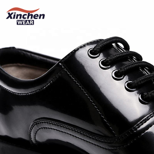 Venta al por mayor de lujo de los hombres <span class=keywords><strong>Oxford</strong></span> Zapatos de vestir cómodos planos de cuero suave mocasines en negro marrón Ropa de oficina para el invierno verano - Product Image 4