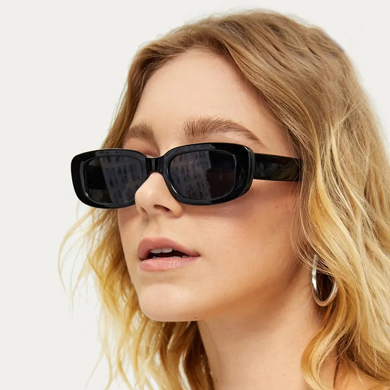 2021 Hot Vintage Metal Hinge Small Square Frame Eyewear UV400 Mirror Shades Women Rectangle Sunglasses
