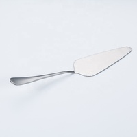 Coupe-gâteau et spatule à pizza triangulaire dentelée en acier inoxydable, outil de pâtisserie 2 en 1
