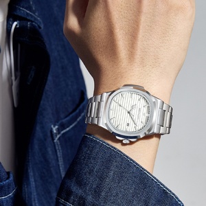 Neue Retro Quadratische Uhr Herren Waldstil Edelstahlarmband Business Allround Casual Leuchtende Nicht-Mechanische Quarzuhr - Product Image 3