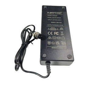 OEM/ODM 58.8V 2A Chargeur GX Plug pour <span class=keywords><strong>Zero</strong></span> 8X/9/<span class=keywords><strong>10X</strong></span>(52V Modèle) V-sett 9 Kukirin G2 Master E-scooter - Product Image 5