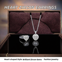 Set Anting Zirkon Tembaga Super Berkilau dengan Berlian Simulasi Mikro-inlaid Berbentuk Hati Gaya Eropa Amerika Terlaris dari Wish