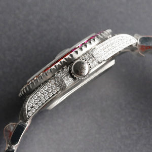 La montre mécanique entièrement sertie de diamants, véritablement magnifique, est arrivée. Diamants étincelants, avec une lueur nocturne extraordinaire. - Product Image 2