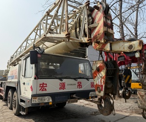 Zoomlion Mobile Crane QY55VF 55 Ton Truck Crane Newer Model with QY30v QY25v Cranes 50 Ton Max Lifting Load - Product Image 1